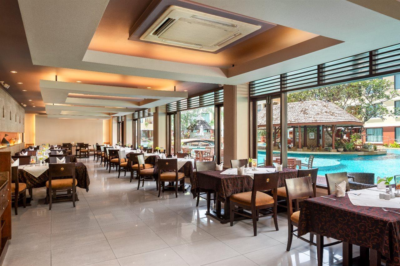 Patong Paragon Resort & Spa Sha Extra Plus Eksteriør billede The restaurant